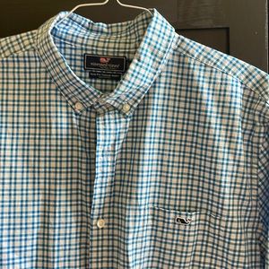 Mens XXL vineyard vines slim fit Tucker shirt